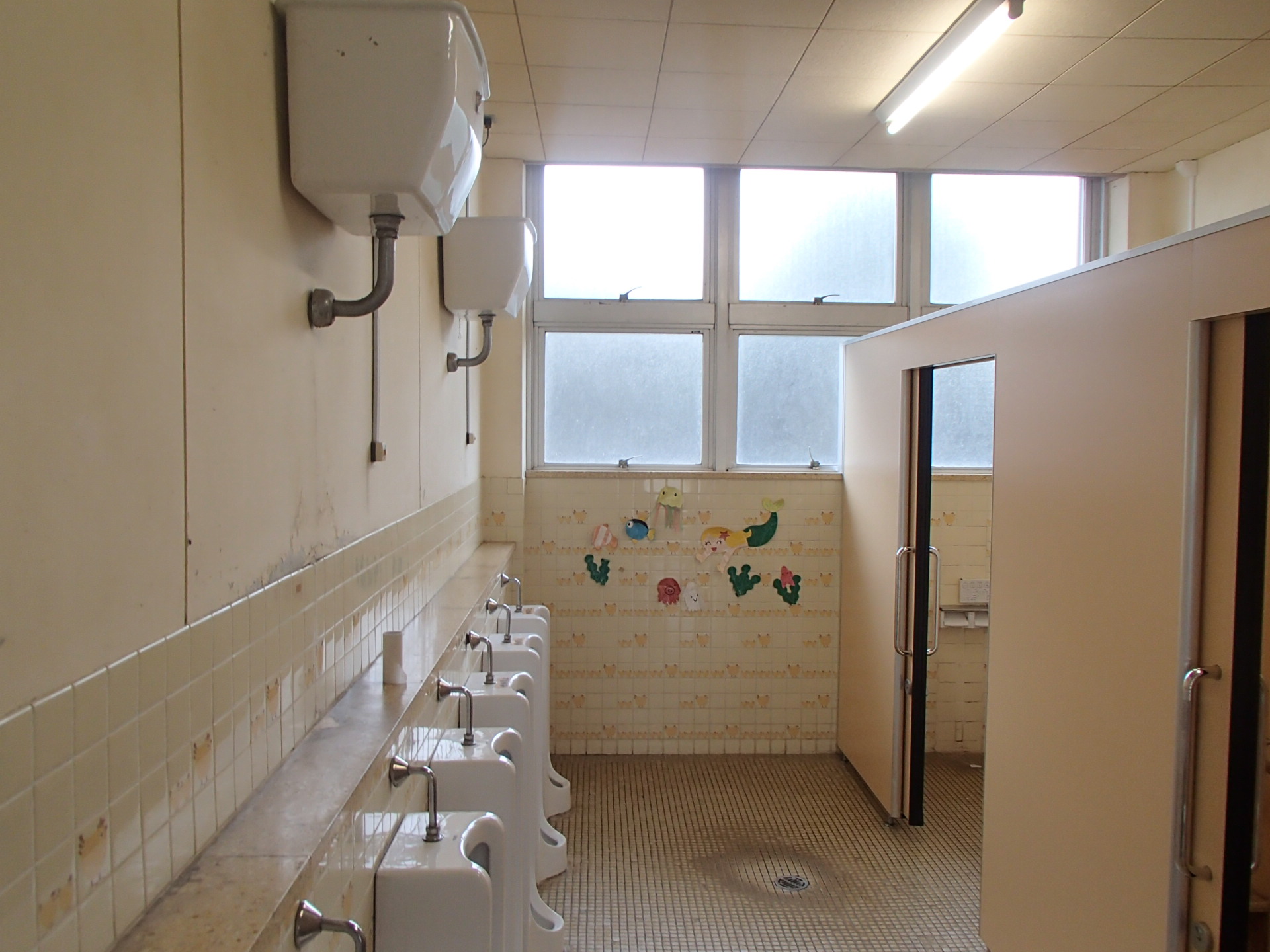 障害者支援施設トイレ改修